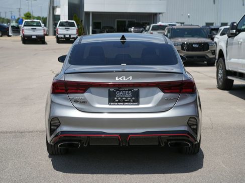 Used 2022 Kia Forte GT FWD image 4