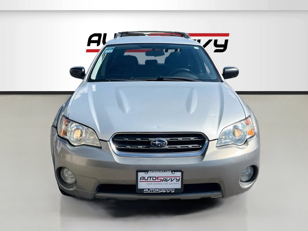 Used 2006 Subaru Outback 2.5i AWD/4WD image 2
