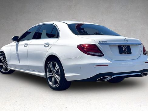 Used 2020 Mercedes-Benz E 350 Sedan w/ Parking Assistance Package image 34