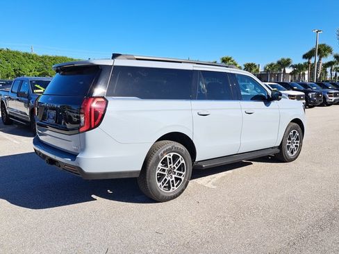 New 2026 Ford Expedition Max Active RWD image 9