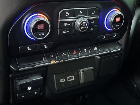 Used 2021 Chevrolet Silverado 1500 LT image 37