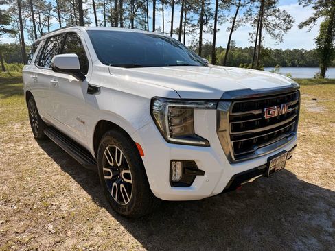 Used 2023 GMC Yukon AT4 AWD/4WD image 7