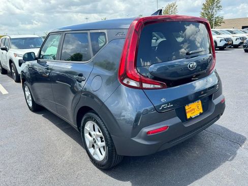 Used 2020 Kia Soul S FWD image 5