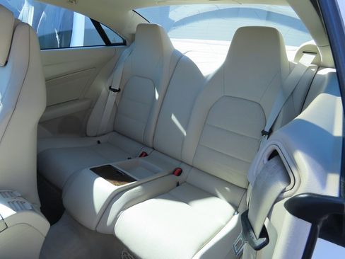 Used 2014 Mercedes-Benz E 350 E 350 image 11