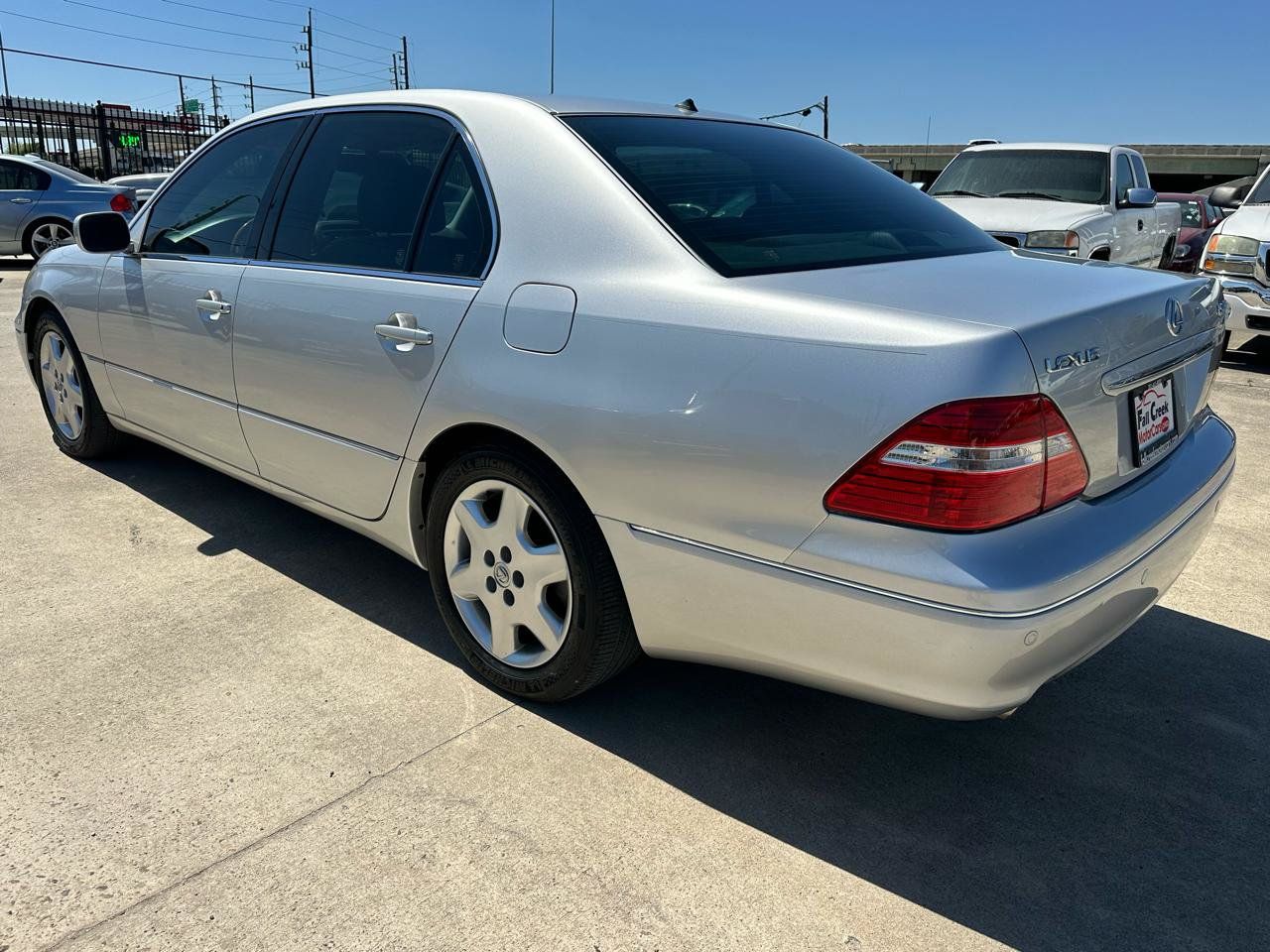 Used 2004 Lexus LS 430 RWD image 4