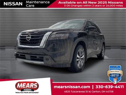 New 2025 Nissan Pathfinder SL