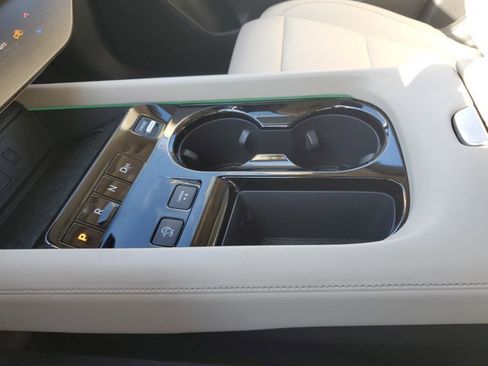 Certified 2025 Nissan Murano SL image 33