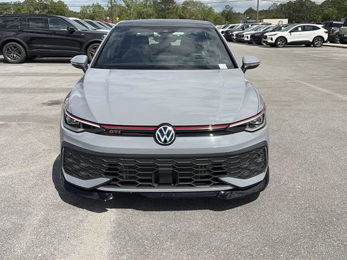 Used 2025 Volkswagen GTI Autobahn image 10