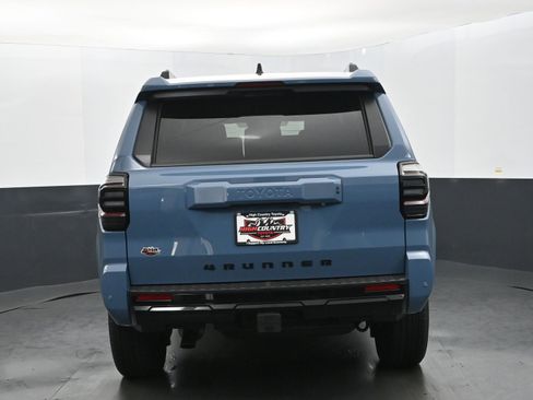 Used 2025 Toyota 4Runner TRD Sport Premium AWD/4WD image 5