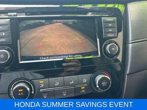 Used 2020 Nissan Rogue S FWD image 29