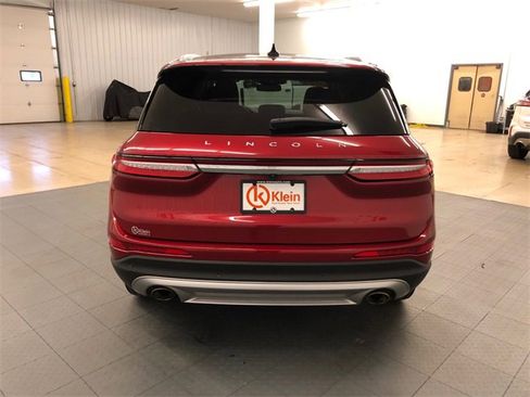 Used 2022 Lincoln Corsair AWD w/ Premium Package image 7