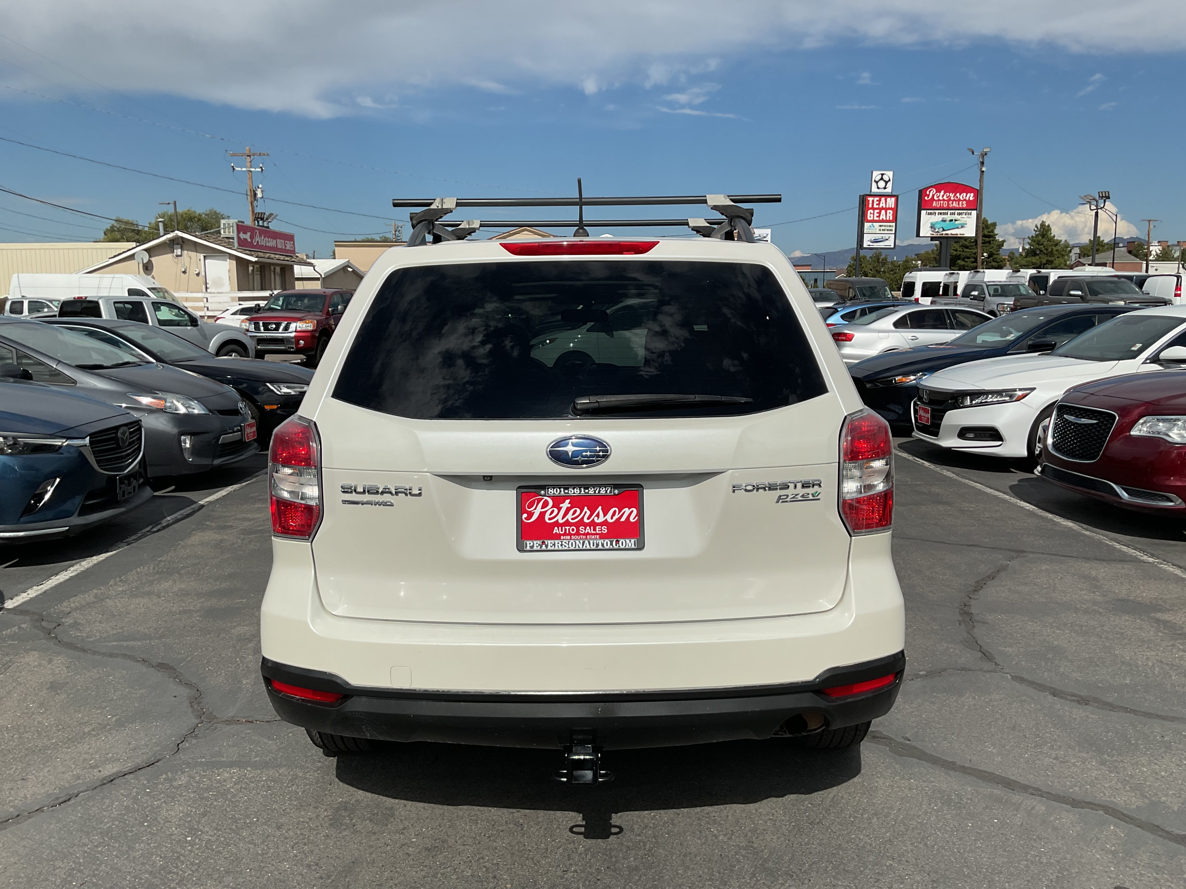 Used 2015 Subaru Forester 2.5i Premium w/ All-Weather Package AWD/4WD image 8