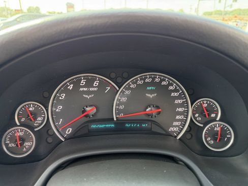 Used 2007 Chevrolet Corvette Convertible w/ Preferred Equipment Group RWD image 18