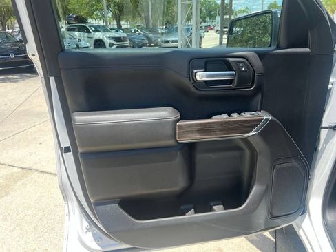 Used 2020 Chevrolet Silverado 1500 LT RWD image 38