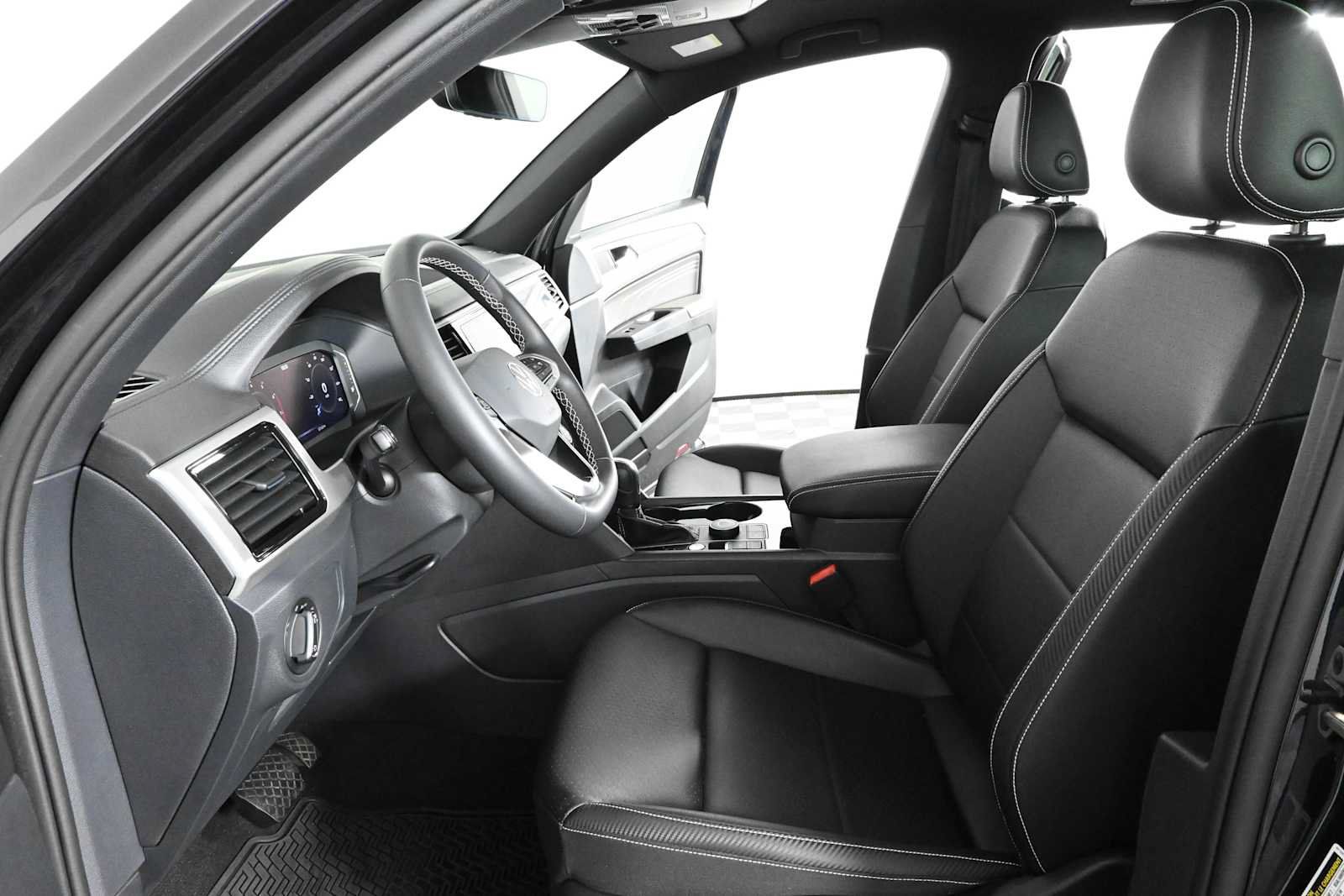 Certified 2023 Volkswagen Atlas Cross Sport SEL AWD/4WD image 20