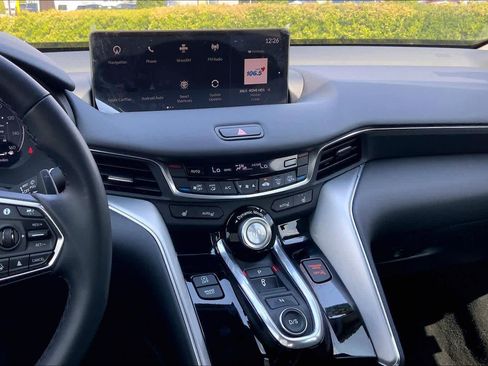 Used 2025 Acura TLX w/ Technology Package image 7