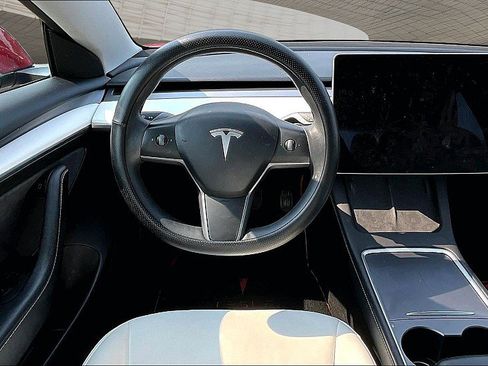 Used 2023 Tesla Model 3 Standard Range RWD image 4