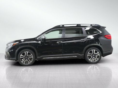 Used 2023 Subaru Ascent Touring AWD/4WD image 2