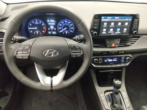 Used 2018 Hyundai Elantra GT w/ Tech Package 03 FWD image 22