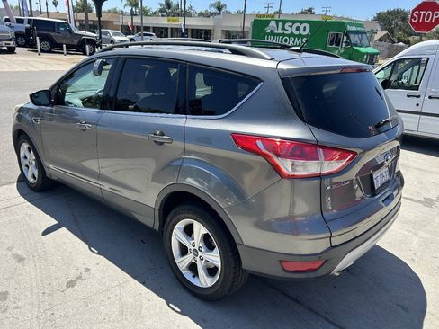 Used 2014 Ford Escape SE w/ Equipment Group 201A FWD image 5