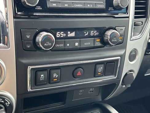 Certified 2021 Nissan Titan SV w/ SV Convenience Package AWD/4WD image 36