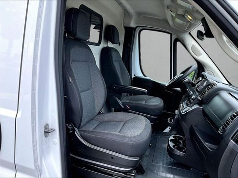 Used 2023 RAM ProMaster 3500 w/ Driver Convenience Group FWD image 9