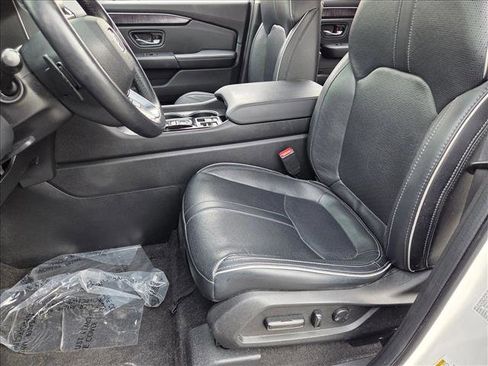 Used 2024 Honda Pilot Elite image 17