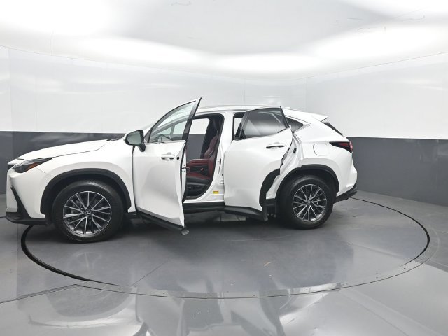Used 2025 Lexus NX 350 AWD w/ Accessory Package (Z1) image 44