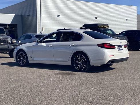 Used 2023 BMW 530i w/ Premium Package image 8