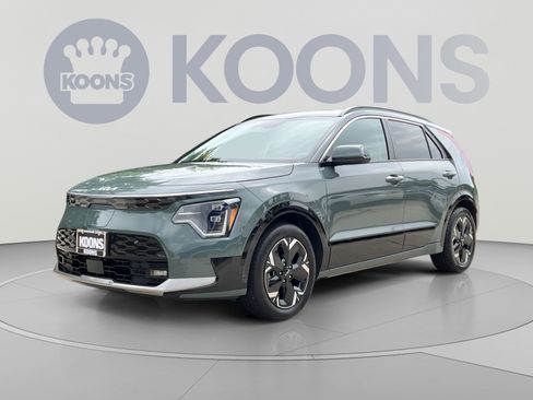 Used 2023 Kia Niro Wave w/ Wave Preserve Package FWD image 1