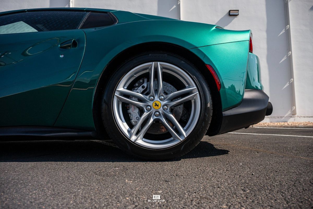 Used 2022 Ferrari 812 GTS RWD image 10