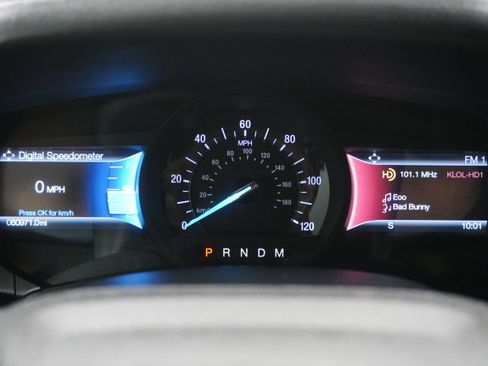 Used 2015 Ford Expedition Platinum image 17