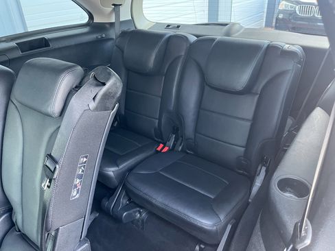 Used 2011 Mercedes-Benz R 350 BlueTEC 4MATIC image 14