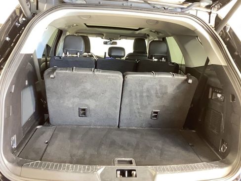 Used 2020 Ford Explorer Limited w/ Equipment Group 310A image 35