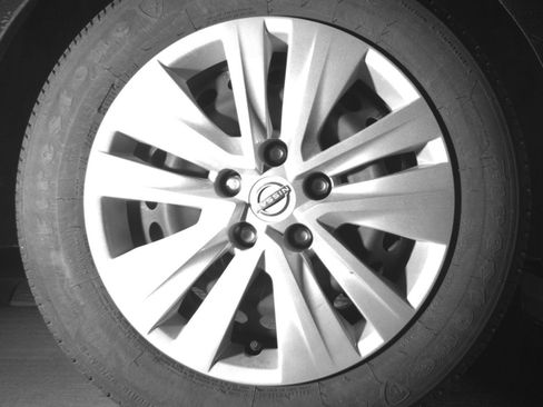Used 2025 Nissan Sentra S FWD image 18