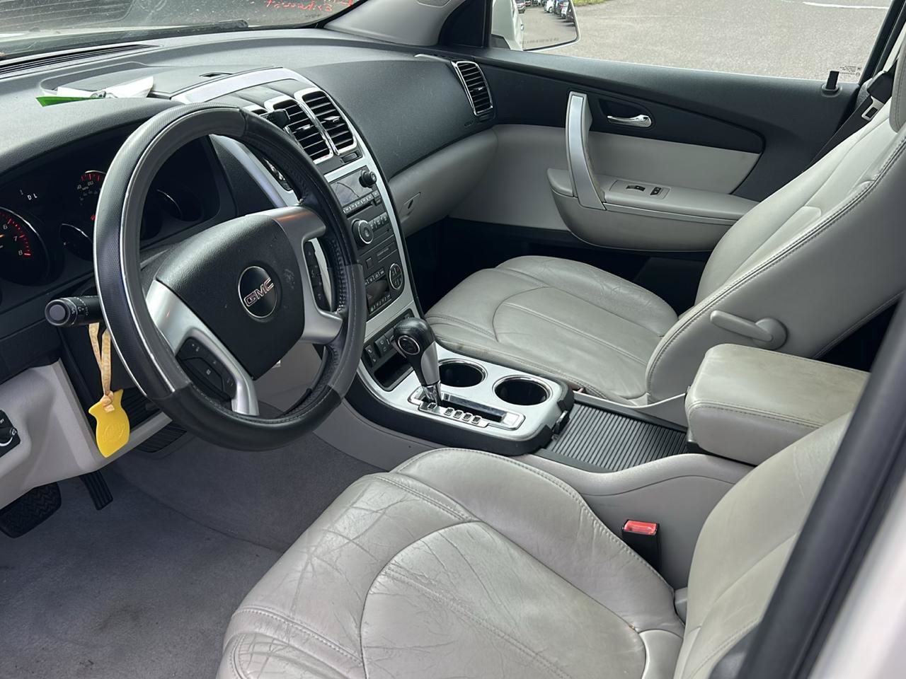 Used 2011 GMC Acadia SLT AWD/4WD image 9