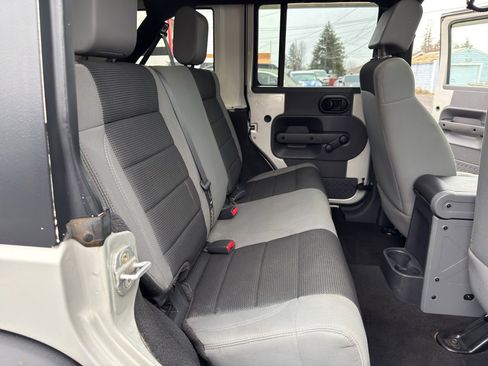 Used 2007 Jeep Wrangler X image 15