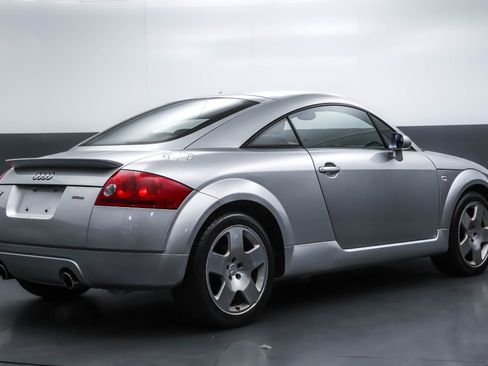 Used 2001 Audi TT 1.8T AWD/4WD image 3