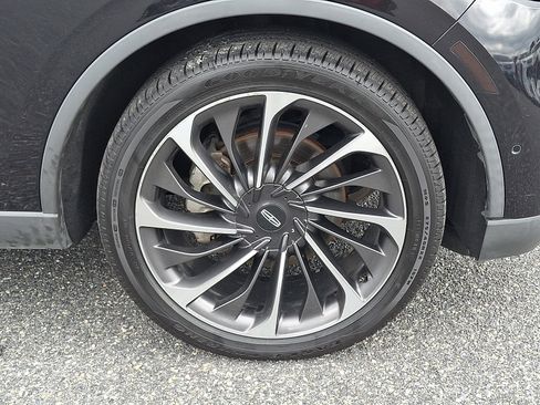 Used 2020 Lincoln Aviator Reserve w/ Equipment Group 202A AWD/4WD image 9