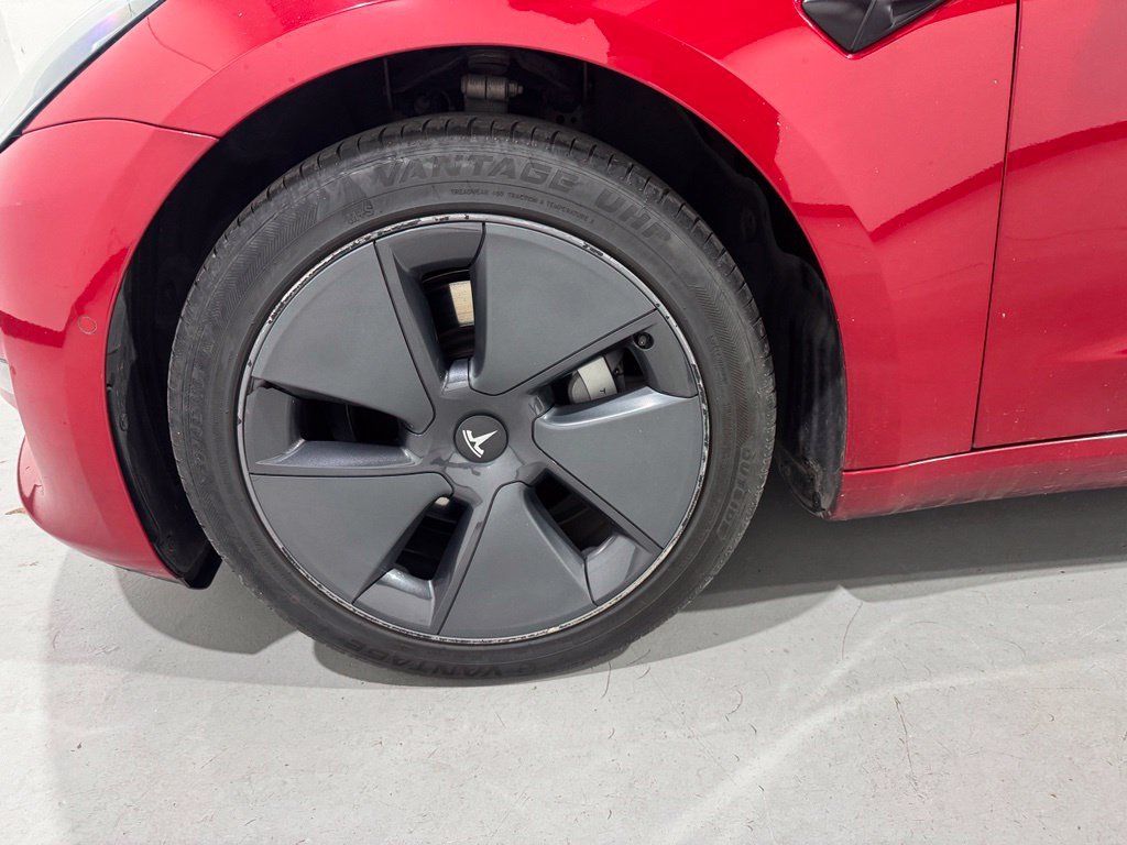 Used 2022 Tesla Model 3 Long Range AWD/4WD image 10