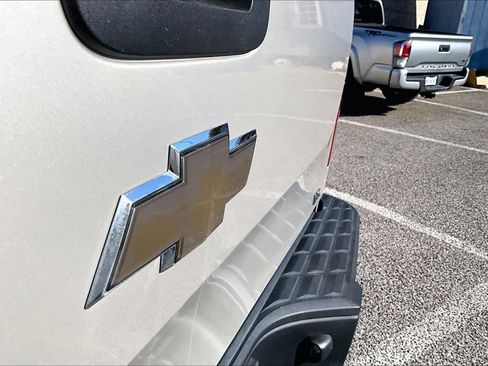 Used 2009 Chevrolet Silverado 1500 W/T w/ LS Package RWD image 30