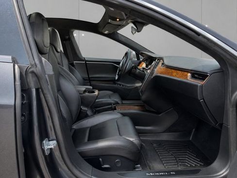 Used 2019 Tesla Model S Long Range AWD/4WD image 13