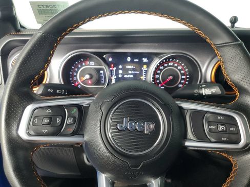 Used 2021 Jeep Gladiator Mojave AWD/4WD image 25
