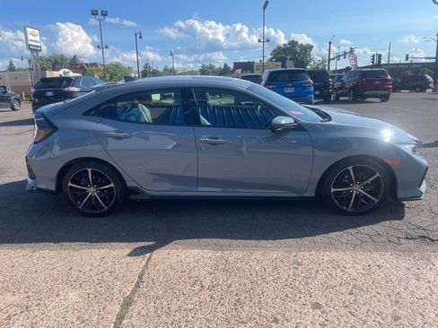 Used 2021 Honda Civic Sport Touring image 4