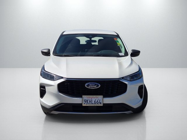 Used 2023 Ford Escape Active FWD image 2