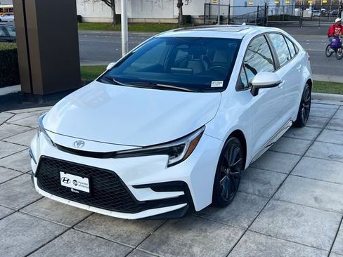 Used 2023 Toyota Corolla XSE w/ Carpet Mat Package (TMS) image 3