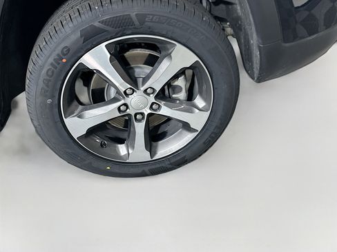 Used 2022 Jeep Grand Cherokee Limited 4xe AWD/4WD image 11