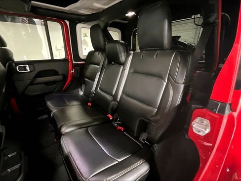 Used 2023 Jeep Wrangler Unlimited Rubicon 392 w/ Xtreme Recon 35" Tire Package image 33