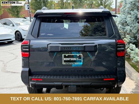 Used 2026 Toyota 4Runner SR5 AWD/4WD image 7
