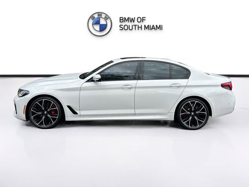 Used 2023 BMW 540i w/ M Sport Package image 4